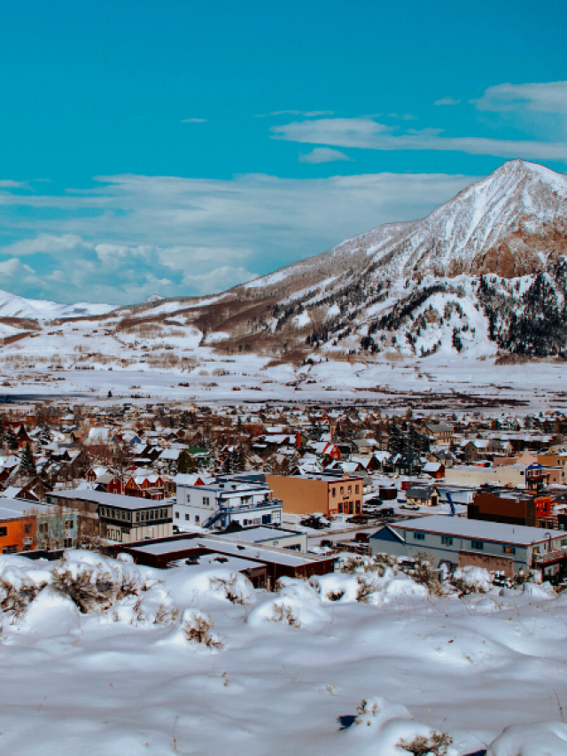 9 Best Colorado Winter Vacations for Non-Skiers