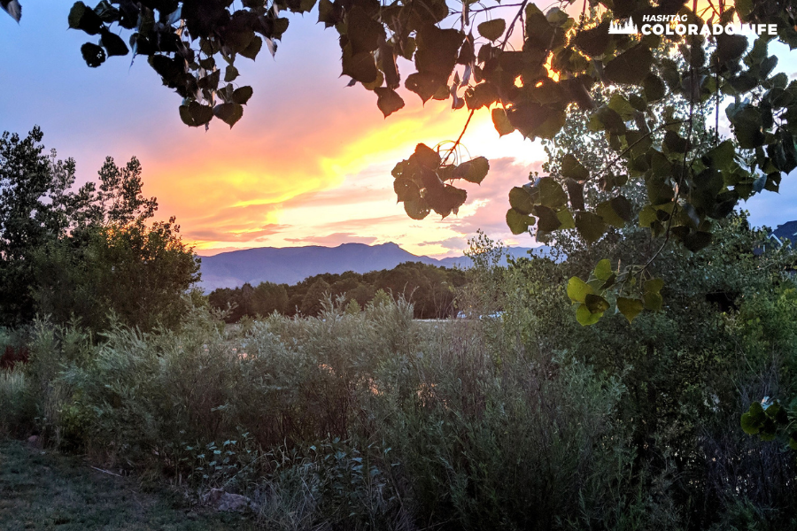 sunsets in colorado springs
