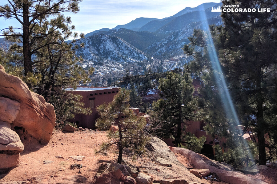 visiting manitou cliff dwellings