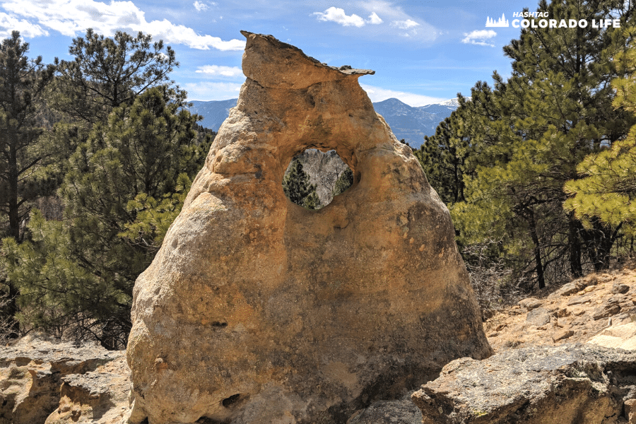 austin bluffs geological formations