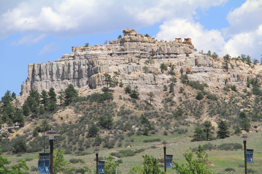 Hiking to the Top of Pulpit Rock Park in Colorado Springs