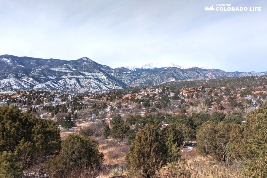 garden of the gods mountain snow