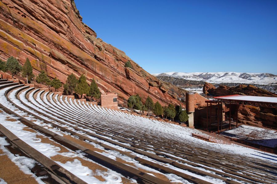 red-rocks-park-winter-hikes