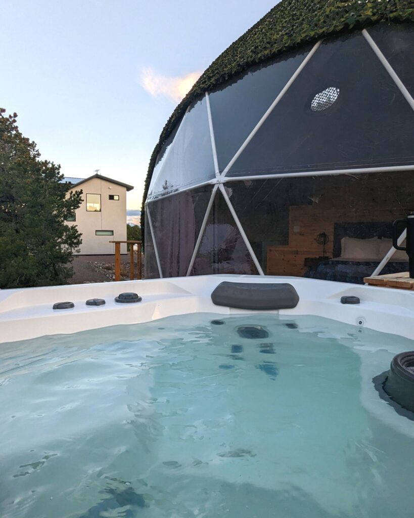 airbnb-crestone-colorado-geodome-and-hot-tub